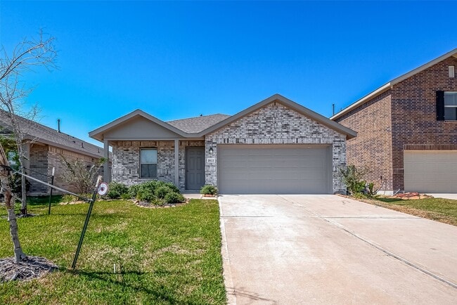Foto del edificio - 18111 Robin Creek Dr