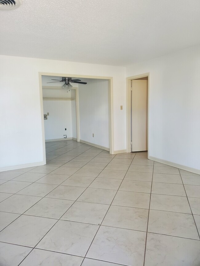 Building Photo - 5618 Gary Player Cir