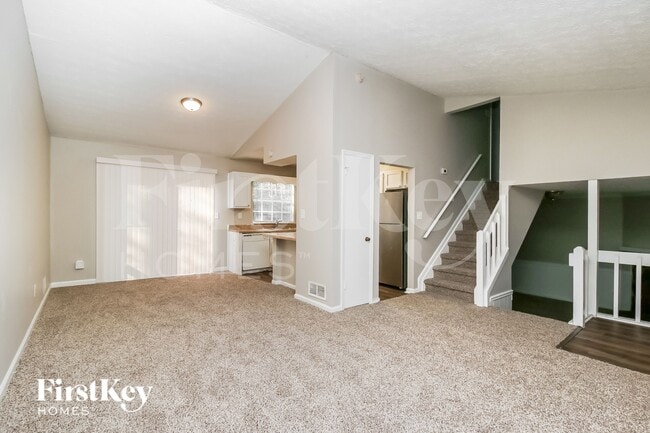 Building Photo - 457 Maid Marion Ln