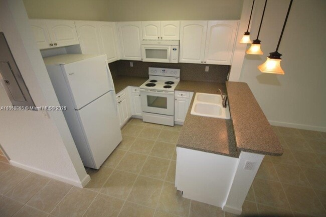 Foto del edificio - 8440 SW 150th Ave