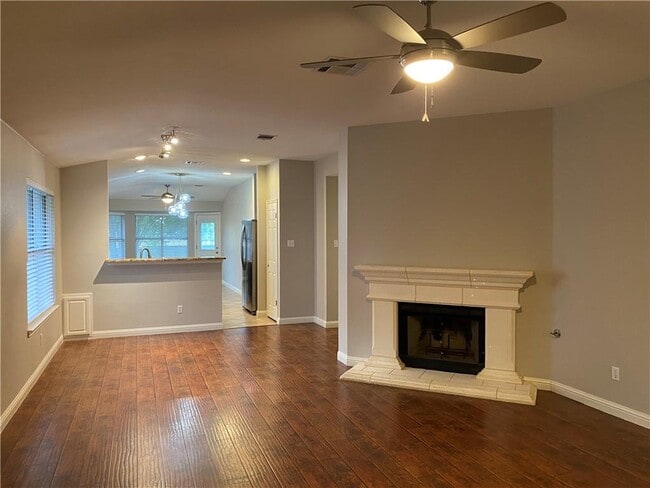 Building Photo - 9336 Bernoulli Dr