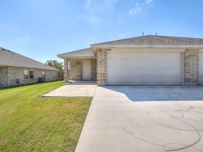 Building Photo - 1102 Ashton Ln