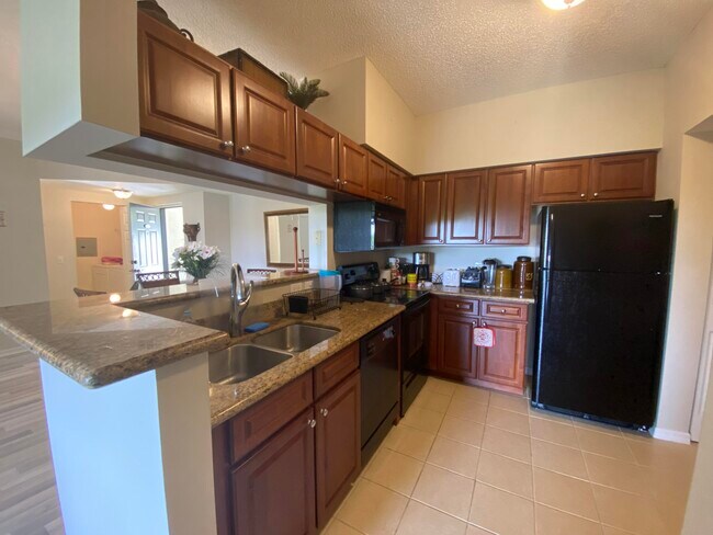 Building Photo - 3416 Tuscany Way