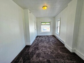 Building Photo - 641 N Howard St