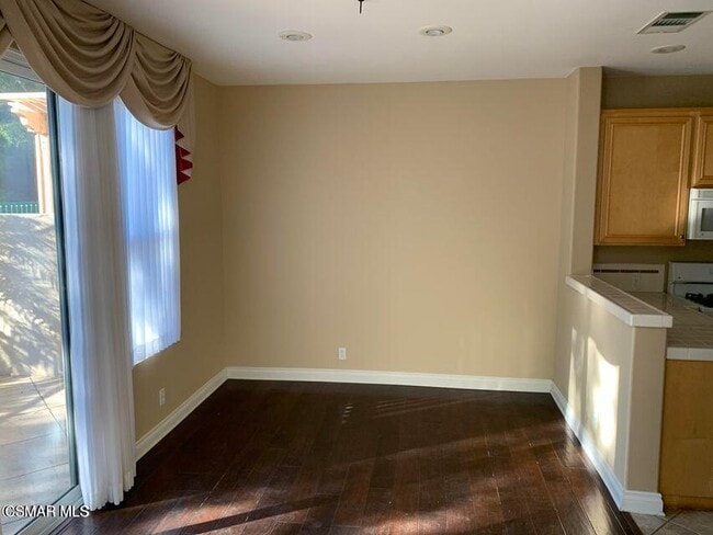 Foto del edificio - 580 Fenwick Way