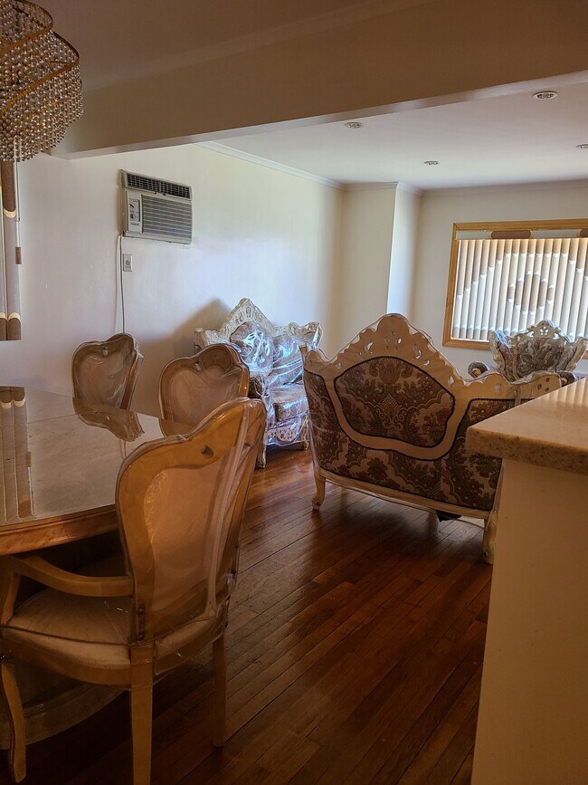 Foto del edificio - 8921 198th St