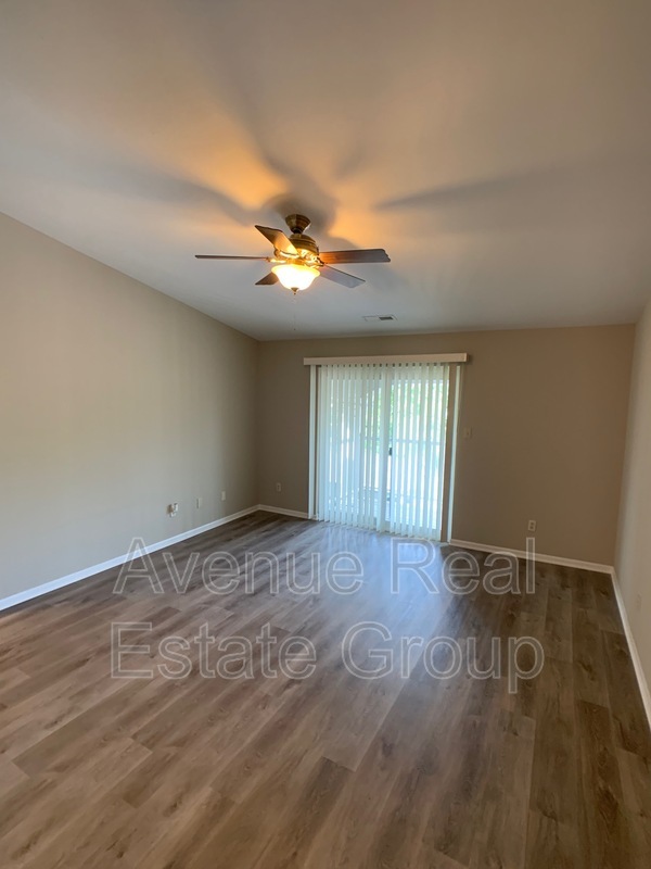 Building Photo - 7410 Triwoods Dr