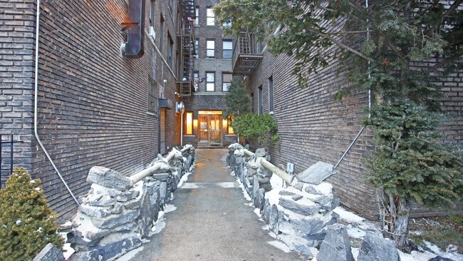 Foto del edificio - 9415 3rd Ave