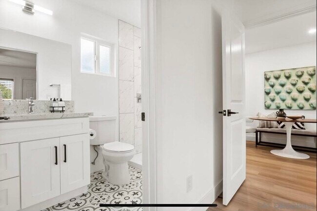 Foto del edificio - 4333 Landis St