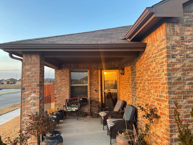 Building Photo - 6360 Porthole Ln