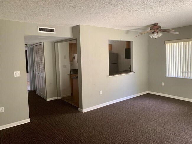 Foto del edificio - 525 Conway Rd