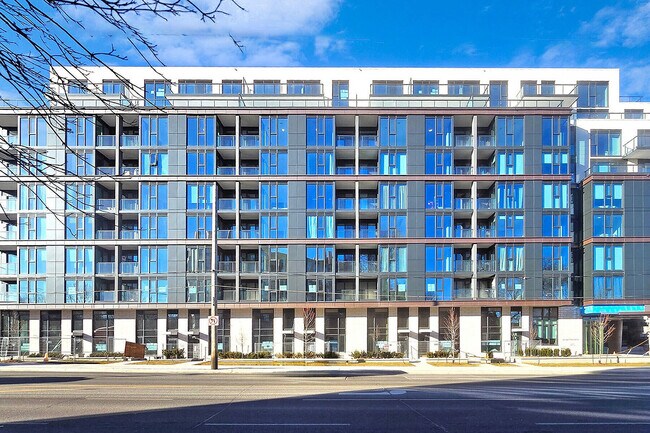 Building Photo - 250 Lawrence Ave W