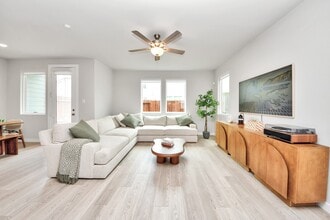 Building Photo - 4205 Hatch Silo Ln