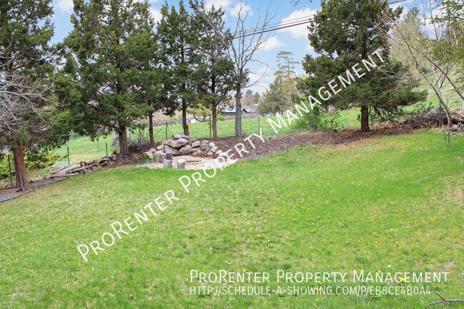 Building Photo - Updated 4 Bed, 2 Bath Ogden Home