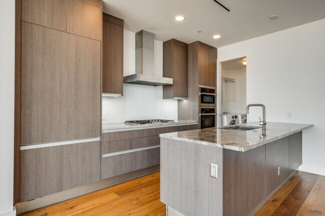 Foto del edificio - 3130 N Harwood St