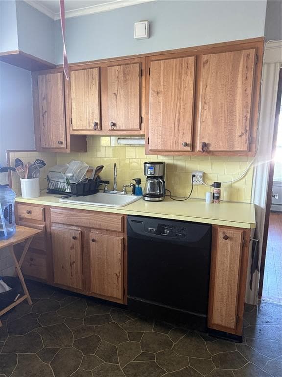 Building Photo - 68 Robinson Ave