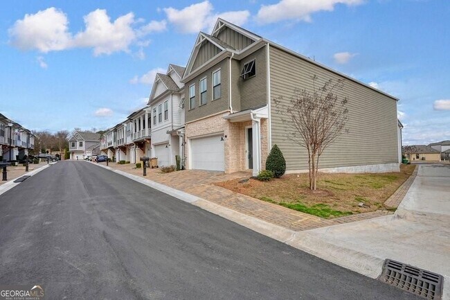 Foto del edificio - 123 Village Green Ave