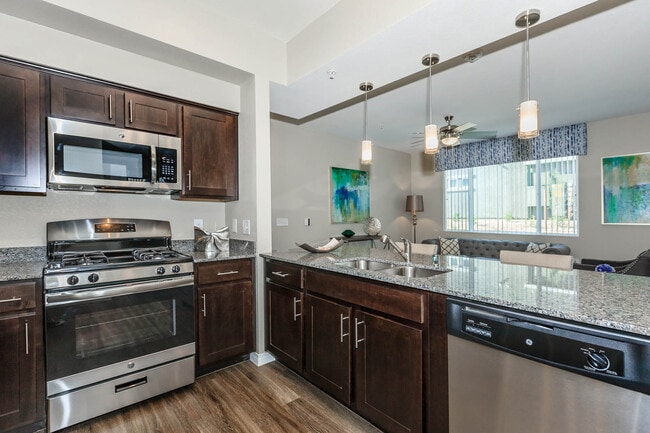 B2 1175 SQFT 2 Bed 2 Bath - Level 25 at Durango by Picerne