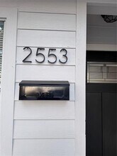 Building Photo - 2553 Wicker Ave