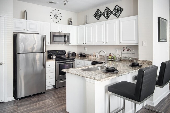 Building Photo - Manchester Place