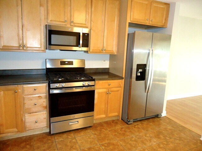 Foto del edificio - 2423 N Kennicott Dr