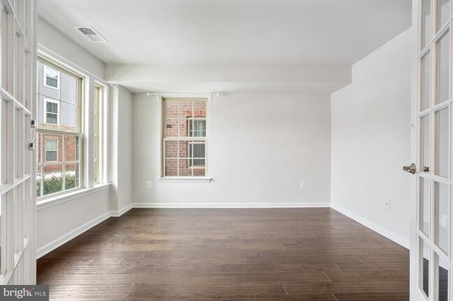 Foto del edificio - 13634 Crossbill Aly