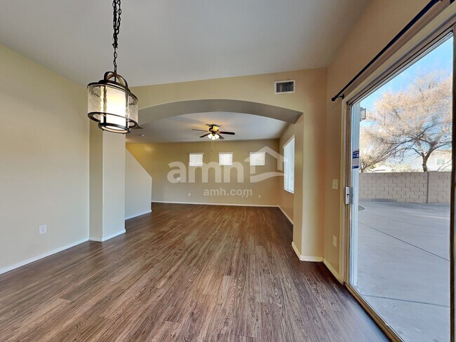 Foto del edificio - 1521 S 122nd Ave