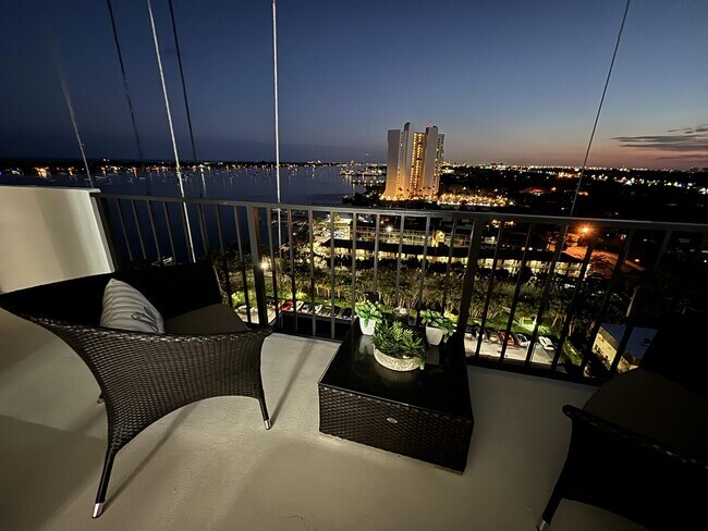 Foto del edificio - 5600 N Flagler Dr