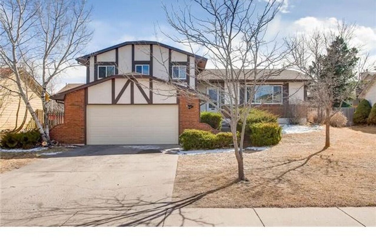 Foto principal - 3165 Zephyr Dr