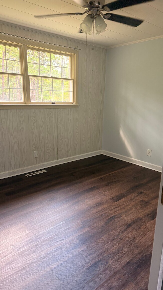 Foto del edificio - 825 N Saylor St