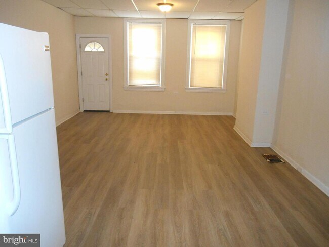 Building Photo - 3923 Arcadia St
