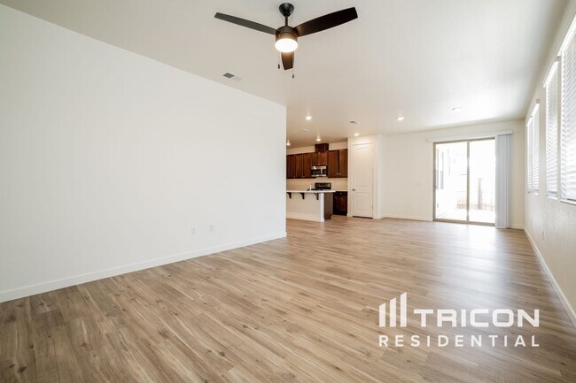 Building Photo - 801 Fire Wheel Dr
