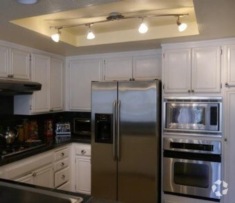 Primary Photo - 29744 Strawberry Hill Dr