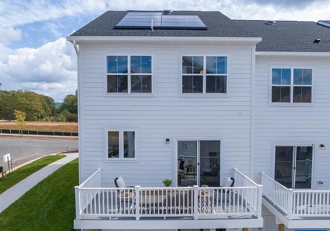 Building Photo - 3018 Horizon Rd