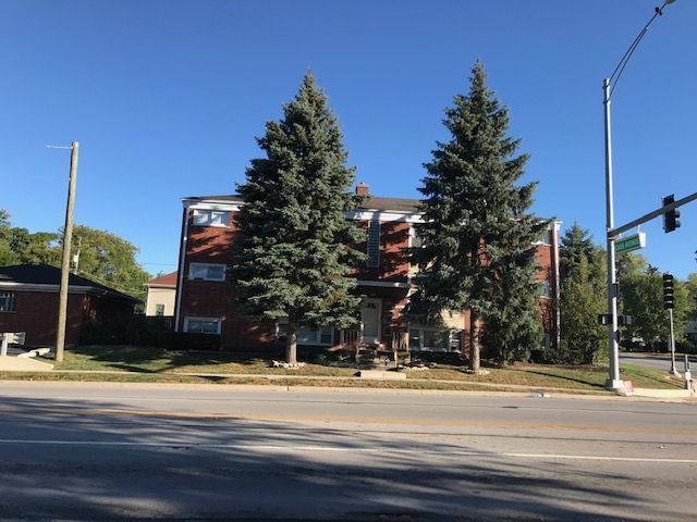 Foto del edificio - 340 S Cass Ave
