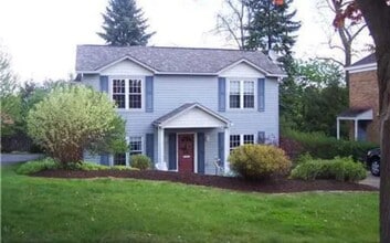 Building Photo - 461 Carnegie Dr