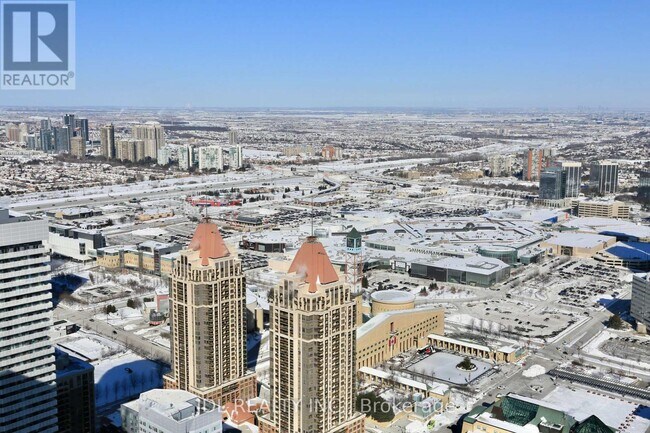 Photo du bâtiment - 3900 Confederation Pkwy