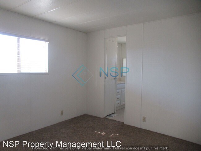 Foto del edificio - 2 br, 1.5 bath House - 3138 Lake Drive