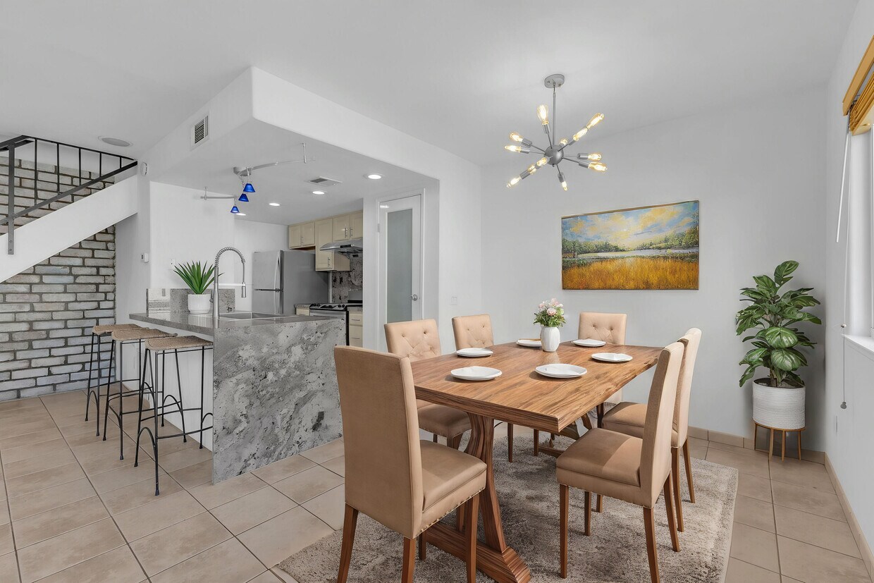 Foto principal - 72592 Edgehill Dr