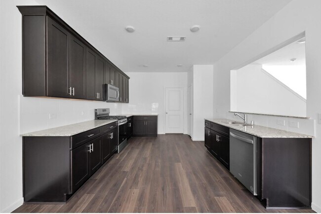 Foto del edificio - 10573 Pineland Dr