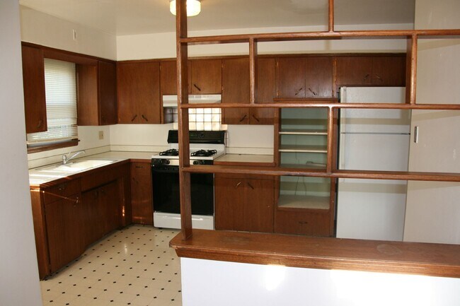 Foto del edificio - W 2nd St 1408-1410