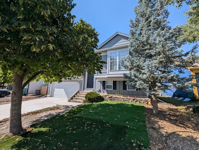 Building Photo - Beautiful 3 bed 2 bath home - Ready Now!