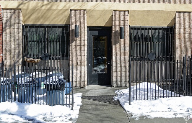 Foto del edificio - 681 Union St