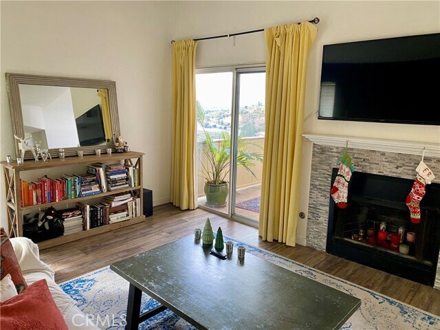 Foto del edificio - 5255 Box Canyon Ct