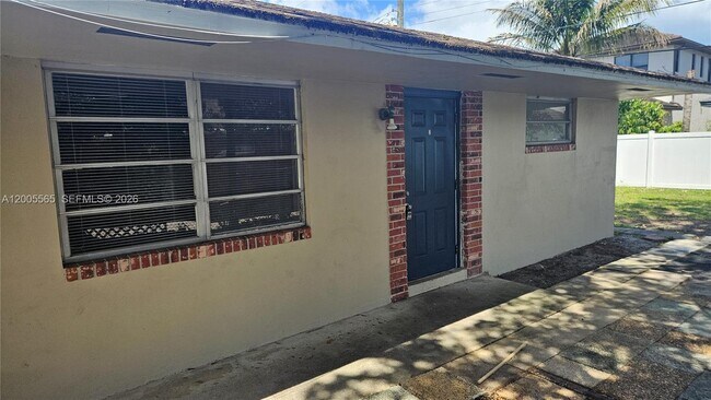 Foto del edificio - 5030 SW 26th Ave