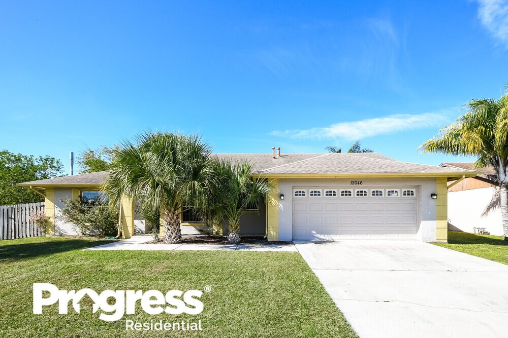 Primary Photo - 12046 Agana St