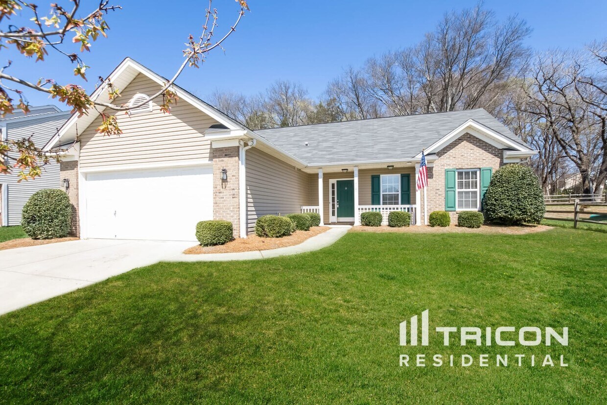 Foto principal - 717 Yvonne Dr SW