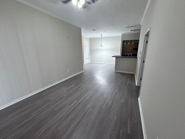 Foto del edificio - Enjoy First-Floor Living in a Peaceful Gated Jacksonville Community