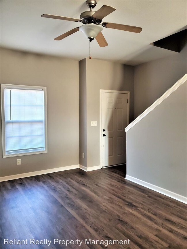 Building Photo - 1217 Ashridge Drive