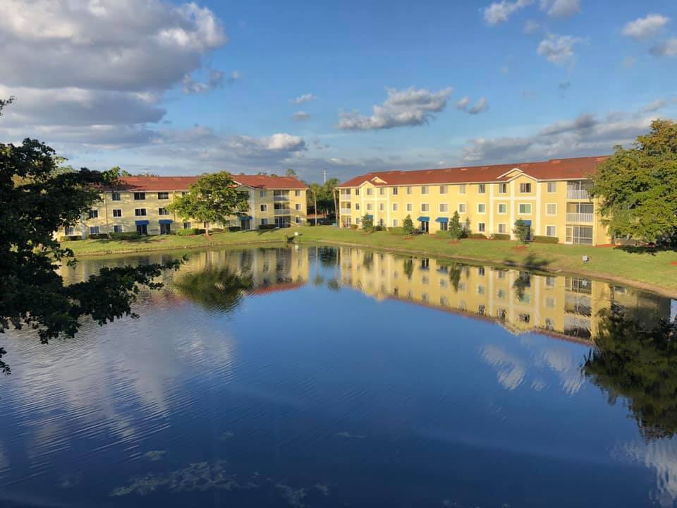 8294 Key Royal Cir Unit 1633, Naples, FL 34119 Condo for Rent in